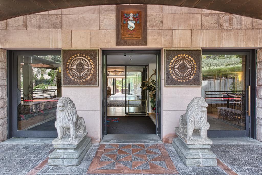Bv Grand Hotel Ассизи Экстерьер фото